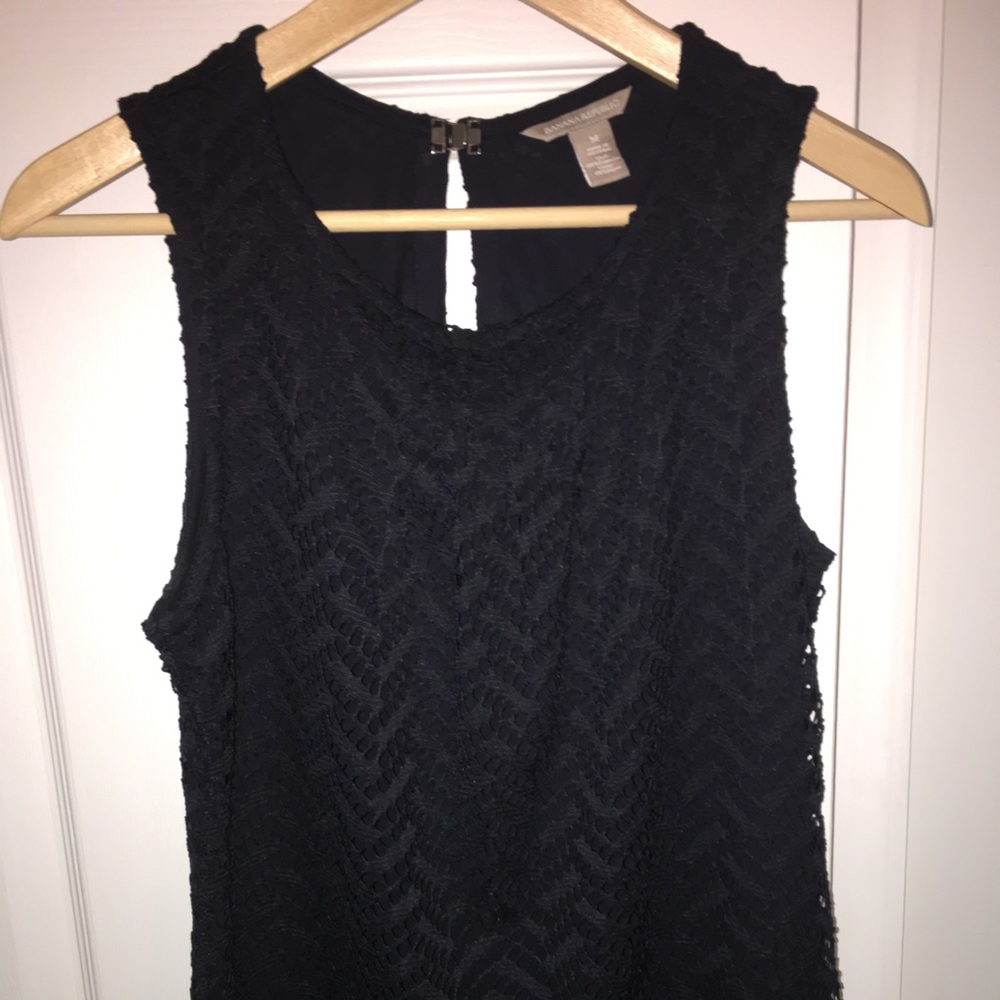 Eyelet shell / top